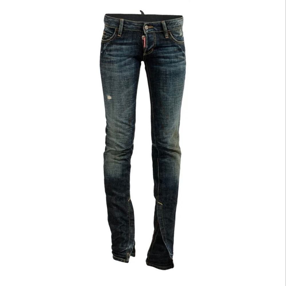 DSQUARED2
Straight jeans